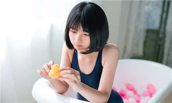横峰标题：全面解读供卵试管代怀生子费用，助力不孕不育家庭实现梦想